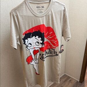 Von Dutch Beige Tee with Red & Black Betty Boop Graphic